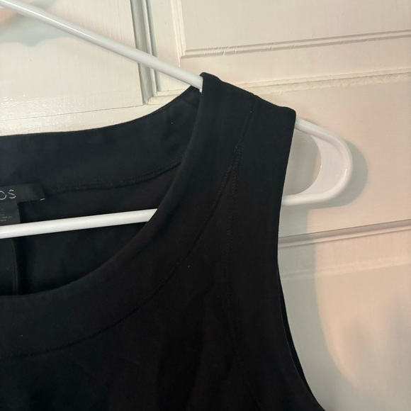 Cos Sleeveless Scoop Neck Blouse - Picture 2 of 9